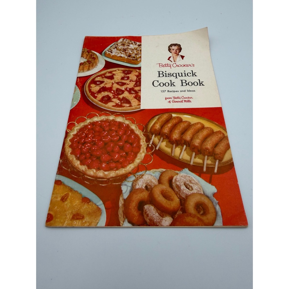 Vintage 1956 Betty Crocker Bisquick Cook Book 157 Recipes General Mills Booklet